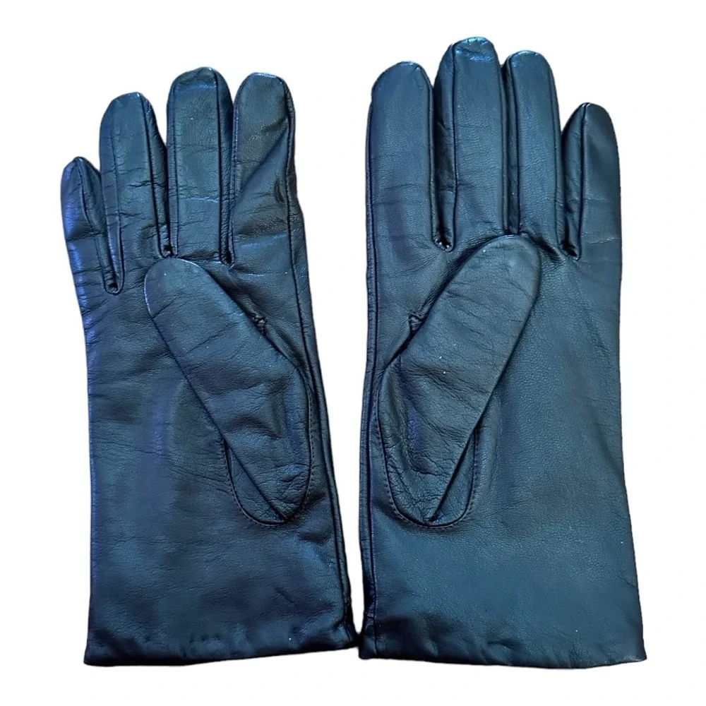 Vintage Isotoner Black‎ Leather Gloves